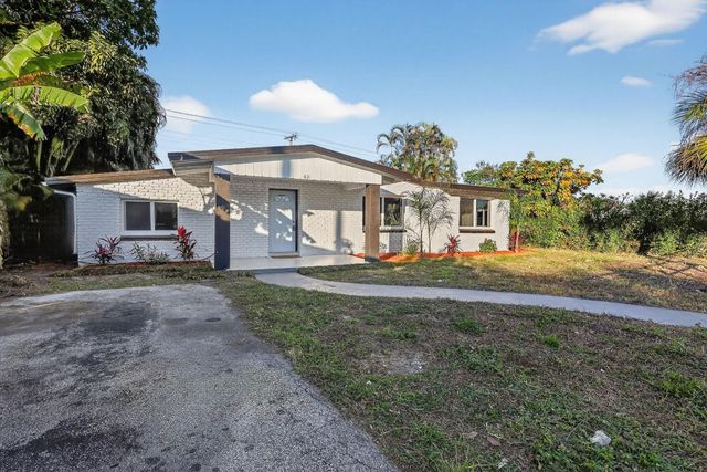 621 1st Street, Hialeah, FL 33010