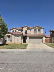 37936 Pisces Circle, Palmdale, CA 93552