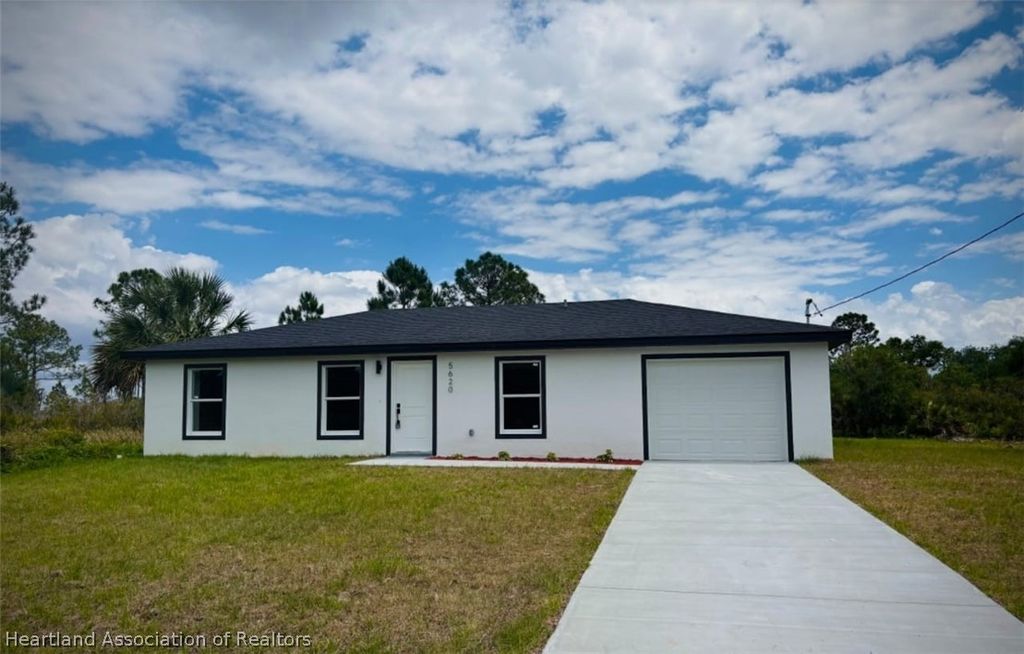 5620 Virtudes Street, Sebring, FL 33872
