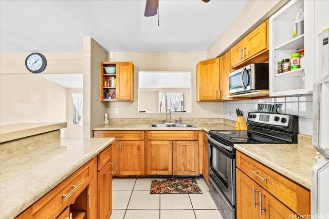 91-623 Kilaha Street 35, Ewa Beach, HI 96706