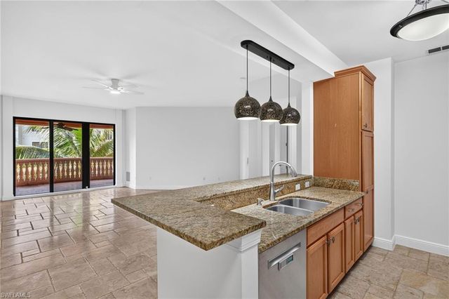 8010 Via Sardinia WAY 4213, Estero, FL 33928