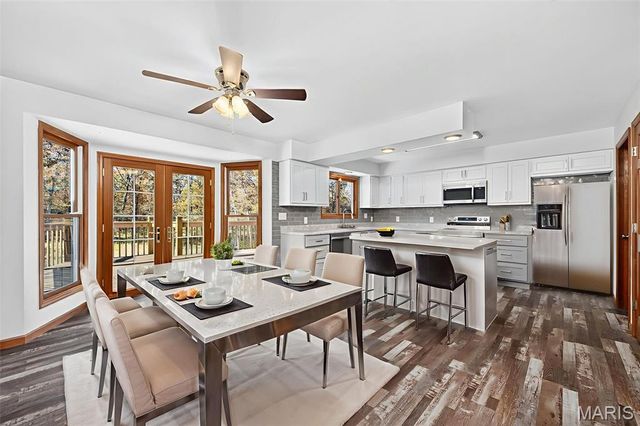 231 Hart Drive, St Clair, MO 63077