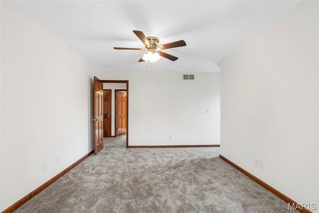 231 Hart Drive, St Clair, MO 63077