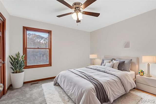 231 Hart Drive, St Clair, MO 63077