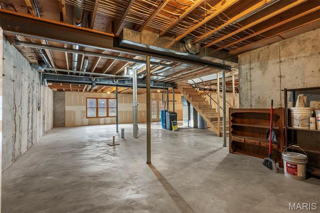 231 Hart Drive, St Clair, MO 63077