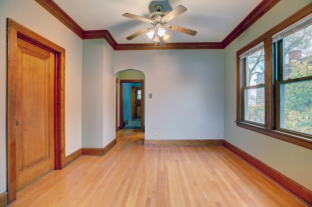17 Park Avenue 2, River Forest, IL 60305