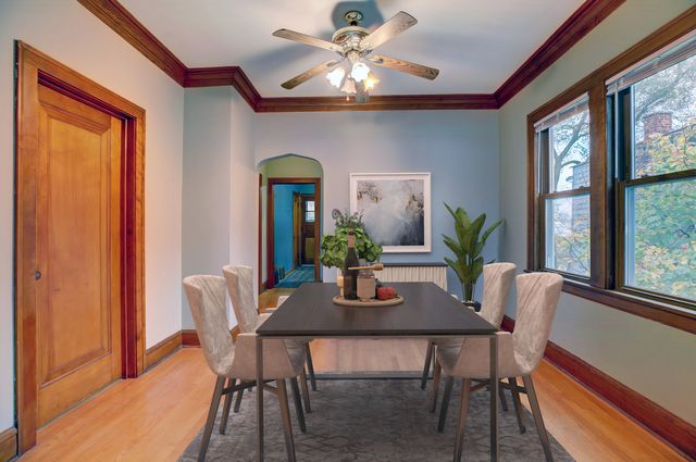 17 Park Avenue 2, River Forest, IL 60305