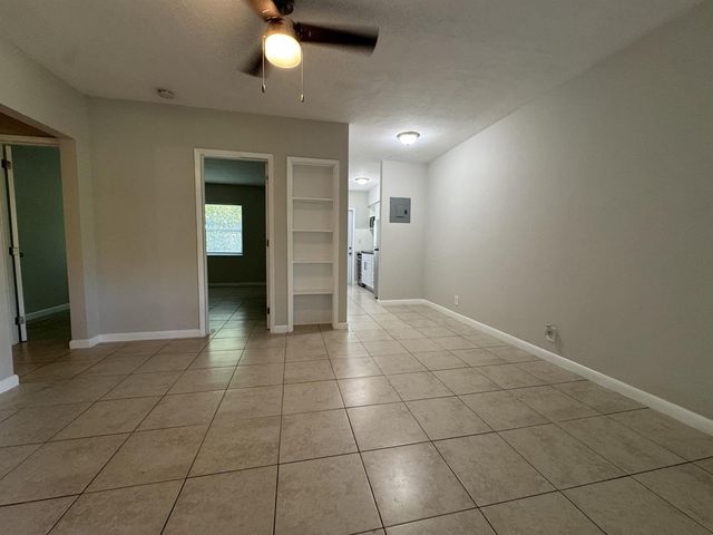 625 NE 14th Avenue 4, Fort Lauderdale, FL 33304