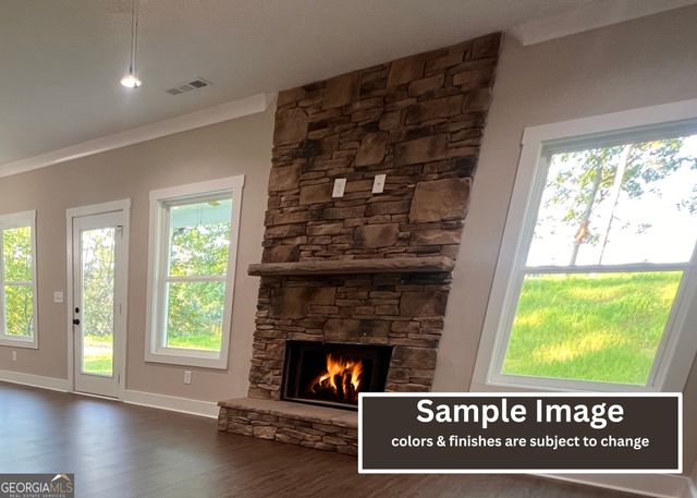 192 Stonington Drive, Mount Airy, GA 30563