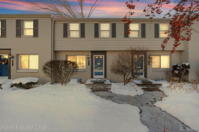 1675 Graefield Road, Birmingham, MI 48009