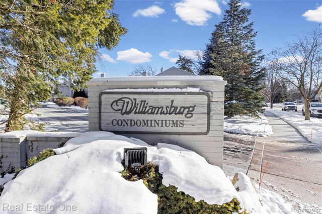 1675 Graefield Road, Birmingham, MI 48009