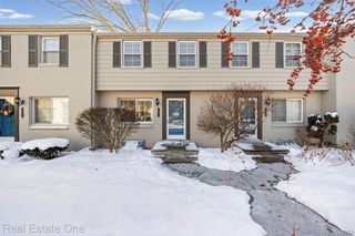 1675 Graefield Road, Birmingham, MI 48009