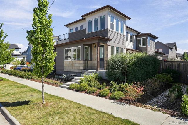 9730 E 61st Place, Denver, CO 80238