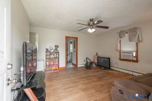 5101 Reilly St, Richmond, VA 23231