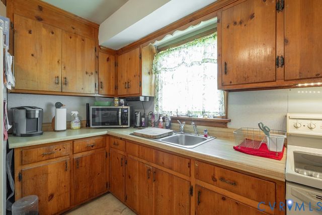 5101 Reilly St, Richmond, VA 23231