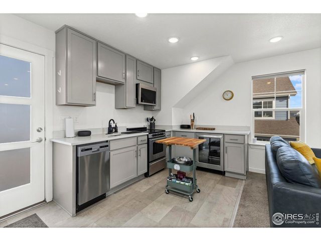 1958 Autumn Moon Dr, Windsor, CO 80550