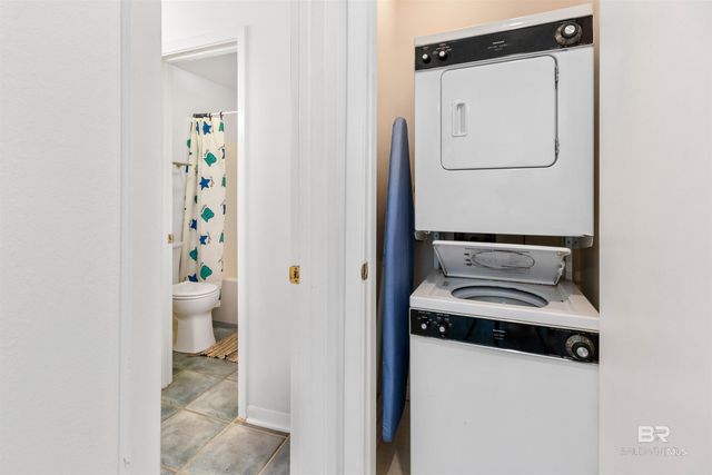 4521 PORT SIDE Lane 203, Gulf Shores, AL 36542