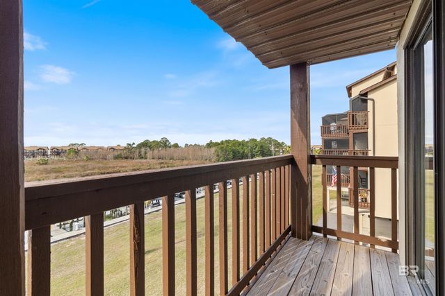 4521 PORT SIDE Lane 203, Gulf Shores, AL 36542