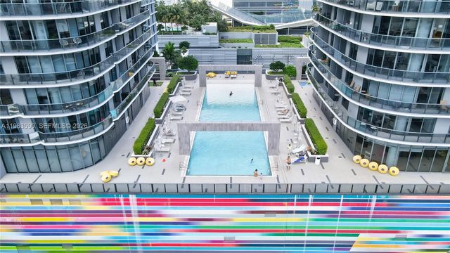 45 SW 9th St 3809, Miami, FL 33130