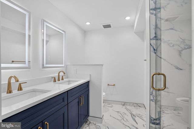 9009 MEARS ST, Fairfax, VA 22031