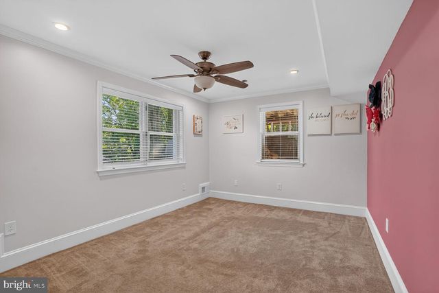 9009 MEARS ST, Fairfax, VA 22031