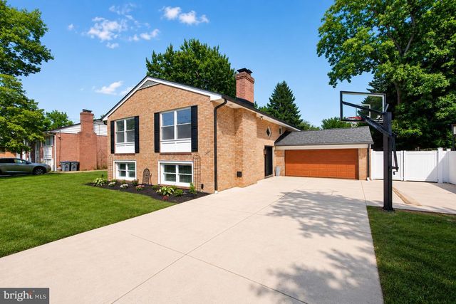9009 MEARS ST, Fairfax, VA 22031