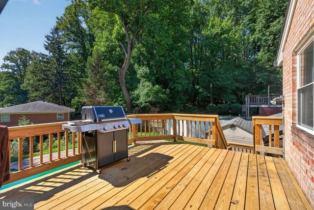 9009 MEARS ST, Fairfax, VA 22031