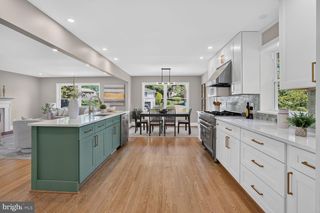 9009 MEARS ST, Fairfax, VA 22031