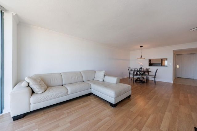 2870 Pharr Court South NW 2602, Atlanta, GA 30305