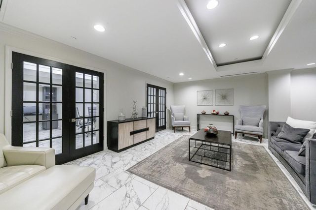 2870 Pharr Court South NW 2602, Atlanta, GA 30305