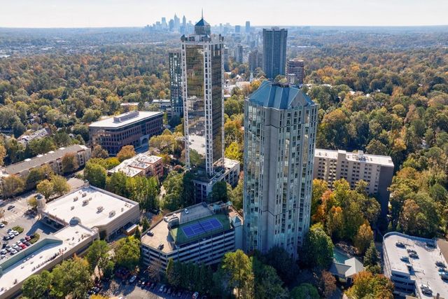 2870 Pharr Court South NW 2602, Atlanta, GA 30305