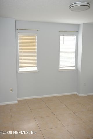 2391 WHITE SANDS Drive, Jacksonville, FL 32216