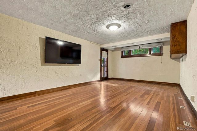 1777 Ivanhoe Street, Denver, CO 80220