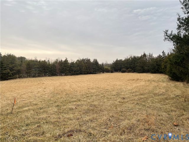 36 rhodes Ln, Cartersville, VA 23027