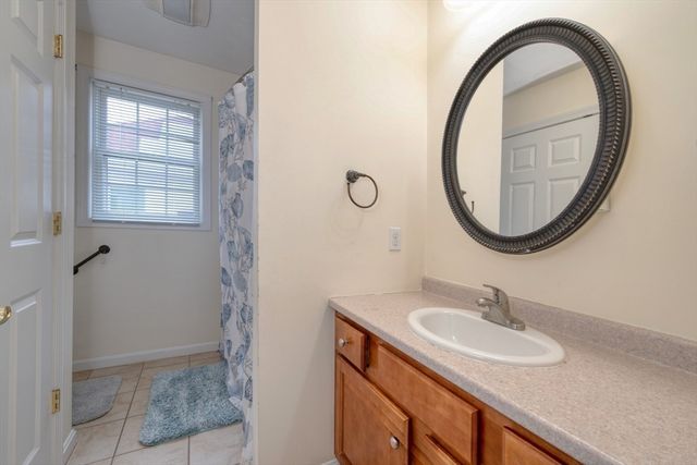 45 Wyoming Ave, Brockton, MA 02301