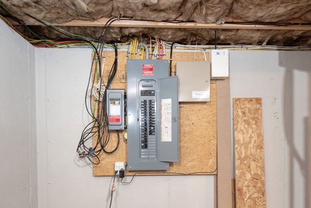 45 Wyoming Ave, Brockton, MA 02301