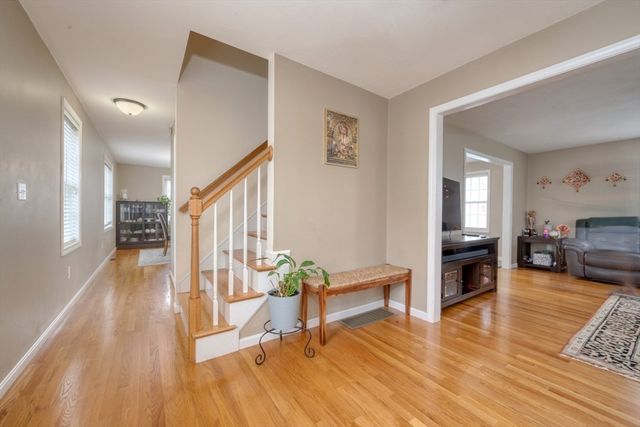 45 Wyoming Ave, Brockton, MA 02301