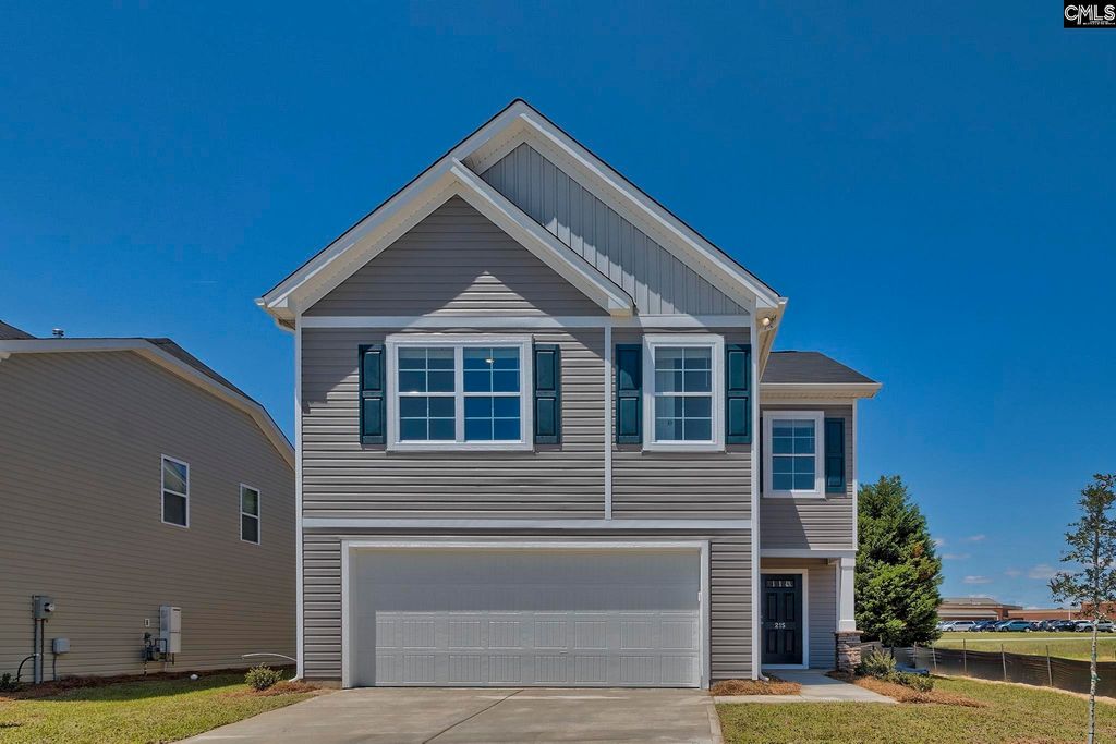 66 Harmon Road, Hopkins, SC 29061