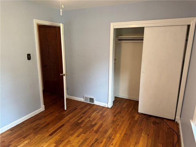 1305 Lawrence Avenue, Leavenworth, KS 66048