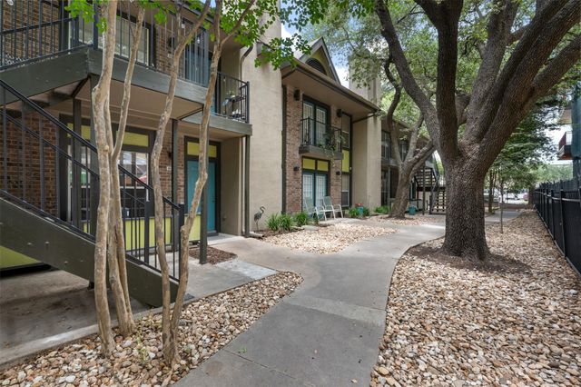 7685 Northcross DR 806, Austin, TX 78757