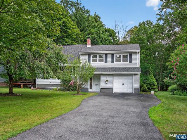 287 Momar Drive, Ramsey, NJ 07446