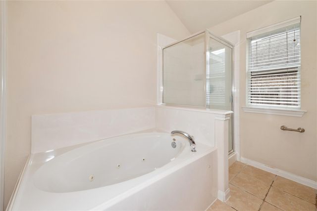 3226 Woodwind Road, Montgomery, TX 77356