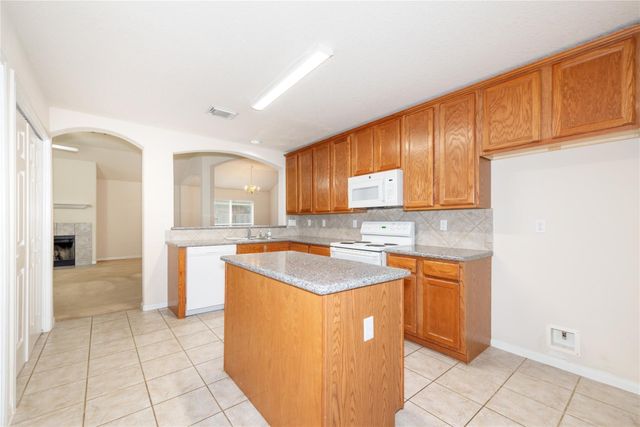 3226 Woodwind Road, Montgomery, TX 77356