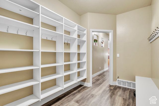 177 S 1170 E, Hyrum, UT 84319