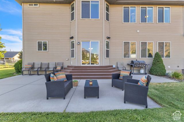 177 S 1170 E, Hyrum, UT 84319