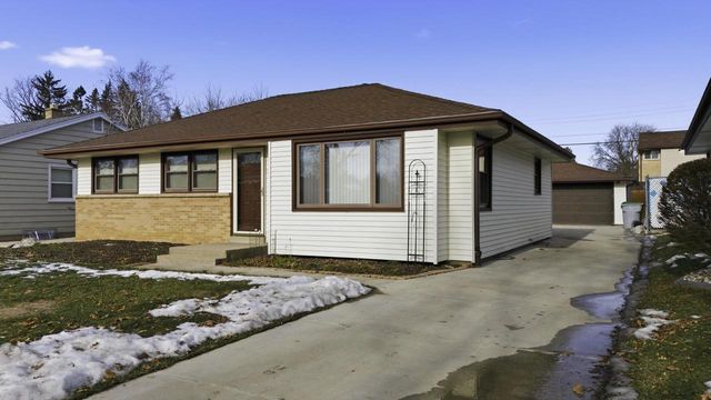 3822 W Rochelle AVENUE, Milwaukee, WI 53209