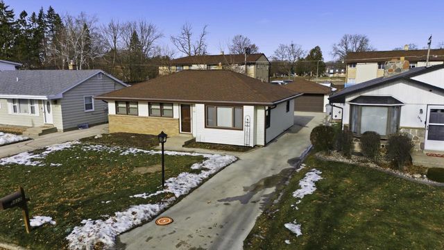3822 W Rochelle AVENUE, Milwaukee, WI 53209