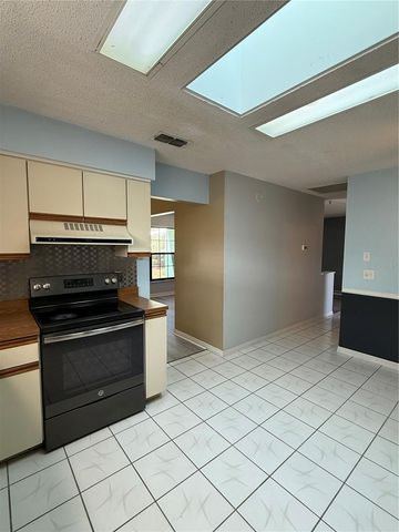 3876 NE 27TH COURT, Ocala, FL 34479