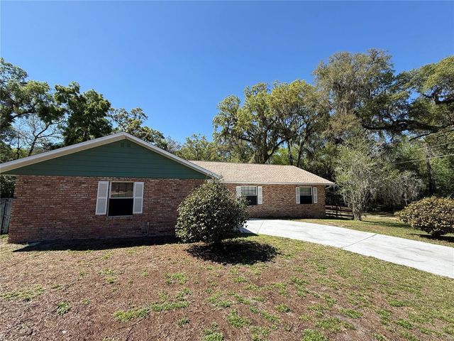 3876 NE 27TH COURT, Ocala, FL 34479