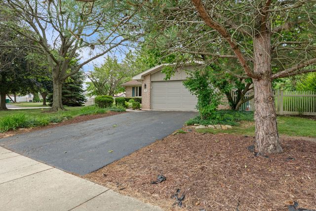 13635 W Ironwood Circle, Homer Glen, IL 60491